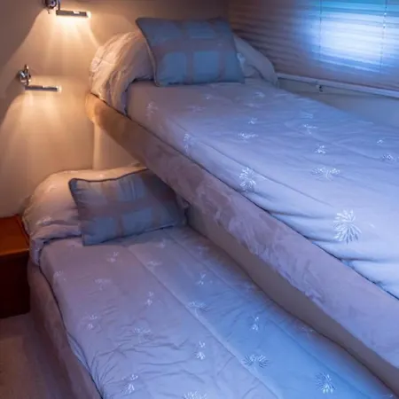 Πλωτό κατάλυμα Luxury Yacht Atrevida